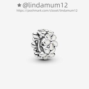 Pandora White Daisy Flower Spacer Charm